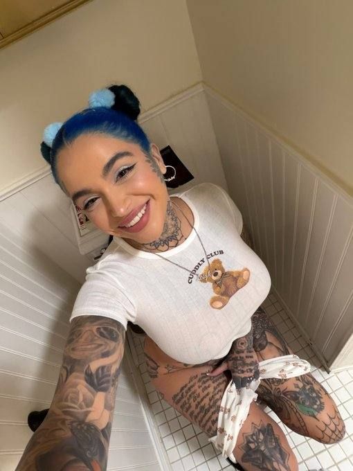 SNAPCHAT👻 LEIGHLAINEY OR TEXT 5042250051 FOR FUN 👅 !!! 💦💦🍆🍆 👅👅🍑🍑 - Image 2